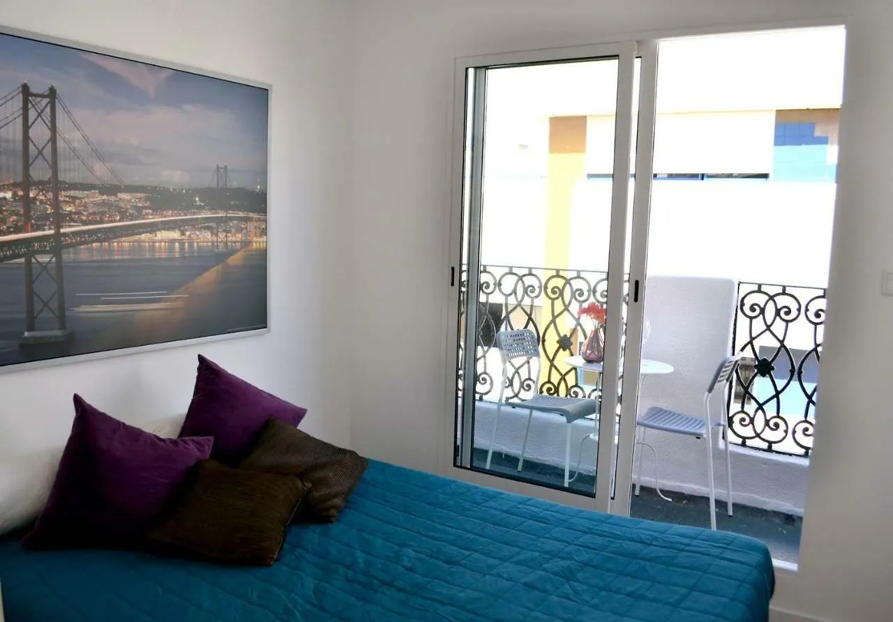 Апартаменты Arts, Cultural & Design District With A Sunny View Лиссабон