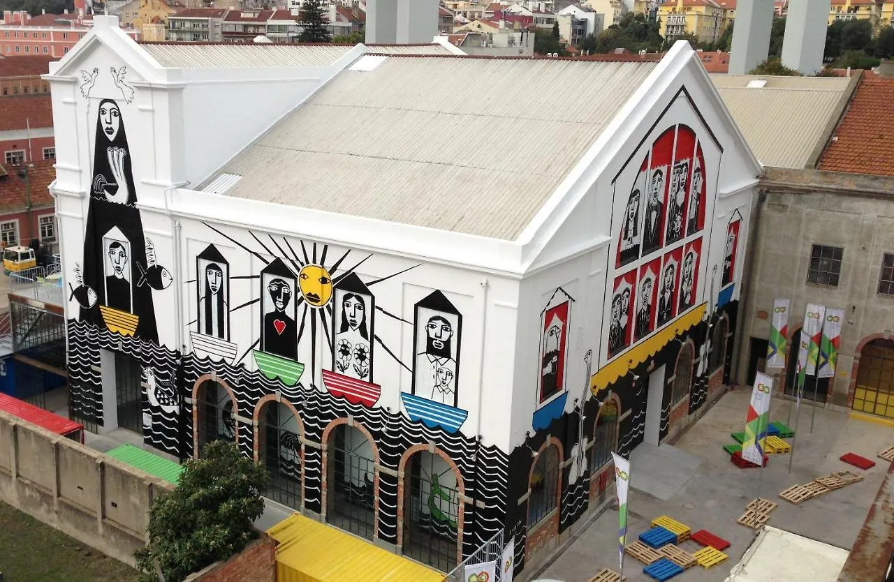 Апартаменты Arts, Cultural & Design District With A Sunny View Лиссабон 0*,  Португалия